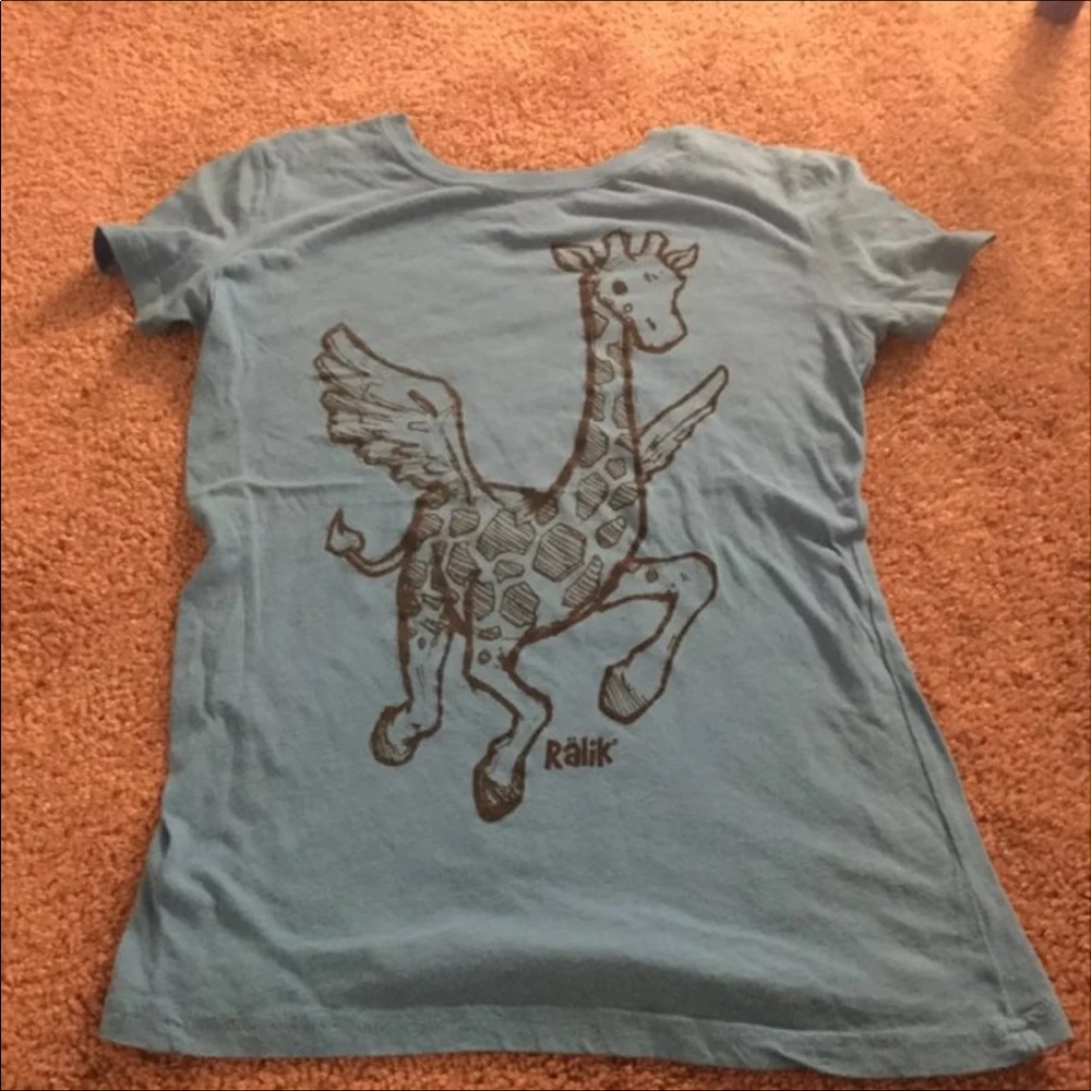 Giraffe shirt
